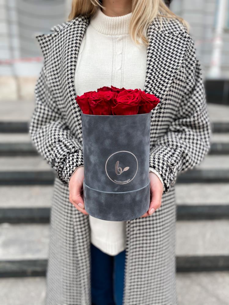 FlowerBox sa dugotrajnim ružama-sivi baršun2