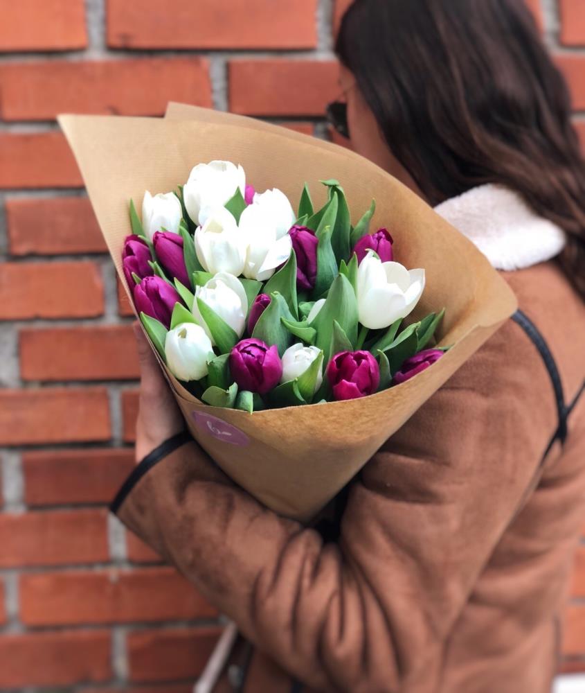 buket tulipana