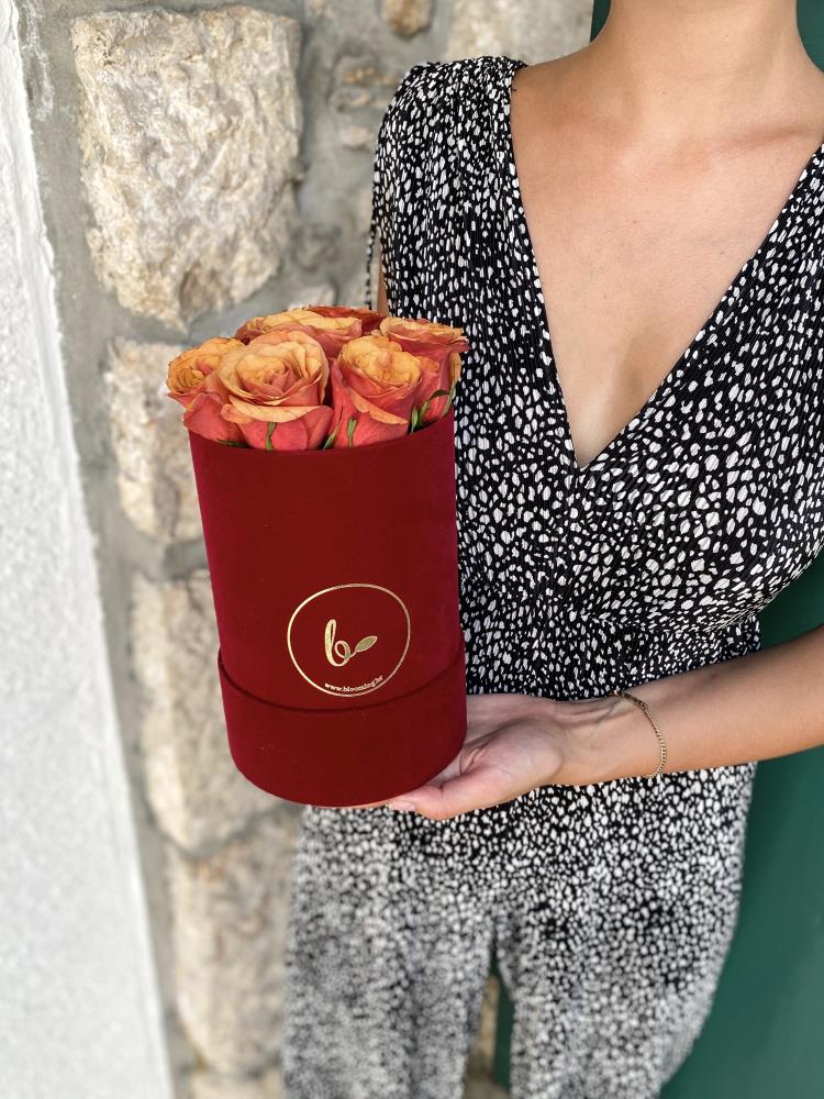 Baršunasti FlowerBox sa ružama-crveni 6