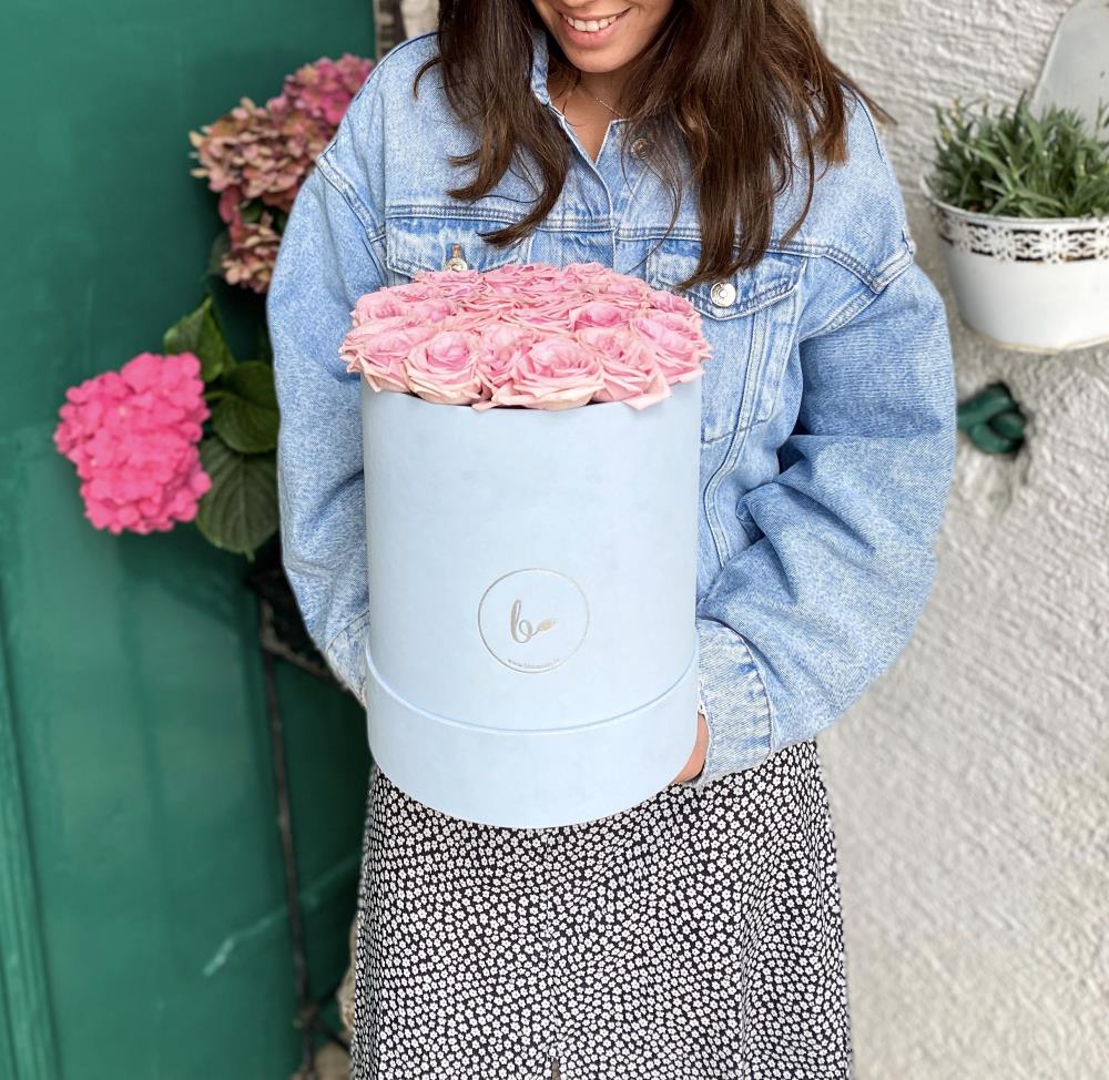 Baršunasti FlowerBox sa ružama-plavi 10
