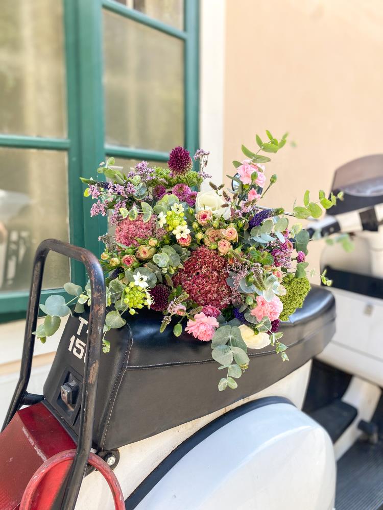 44-buketi-wild-blooms-buket