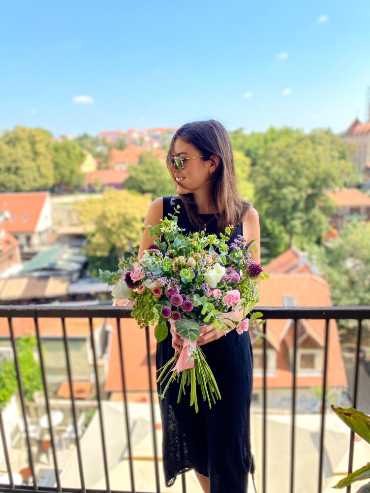 sretan Uskrs uz prekrasan Blooming buket